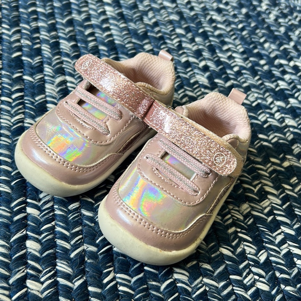 Stride rite 360 infant shows size 3